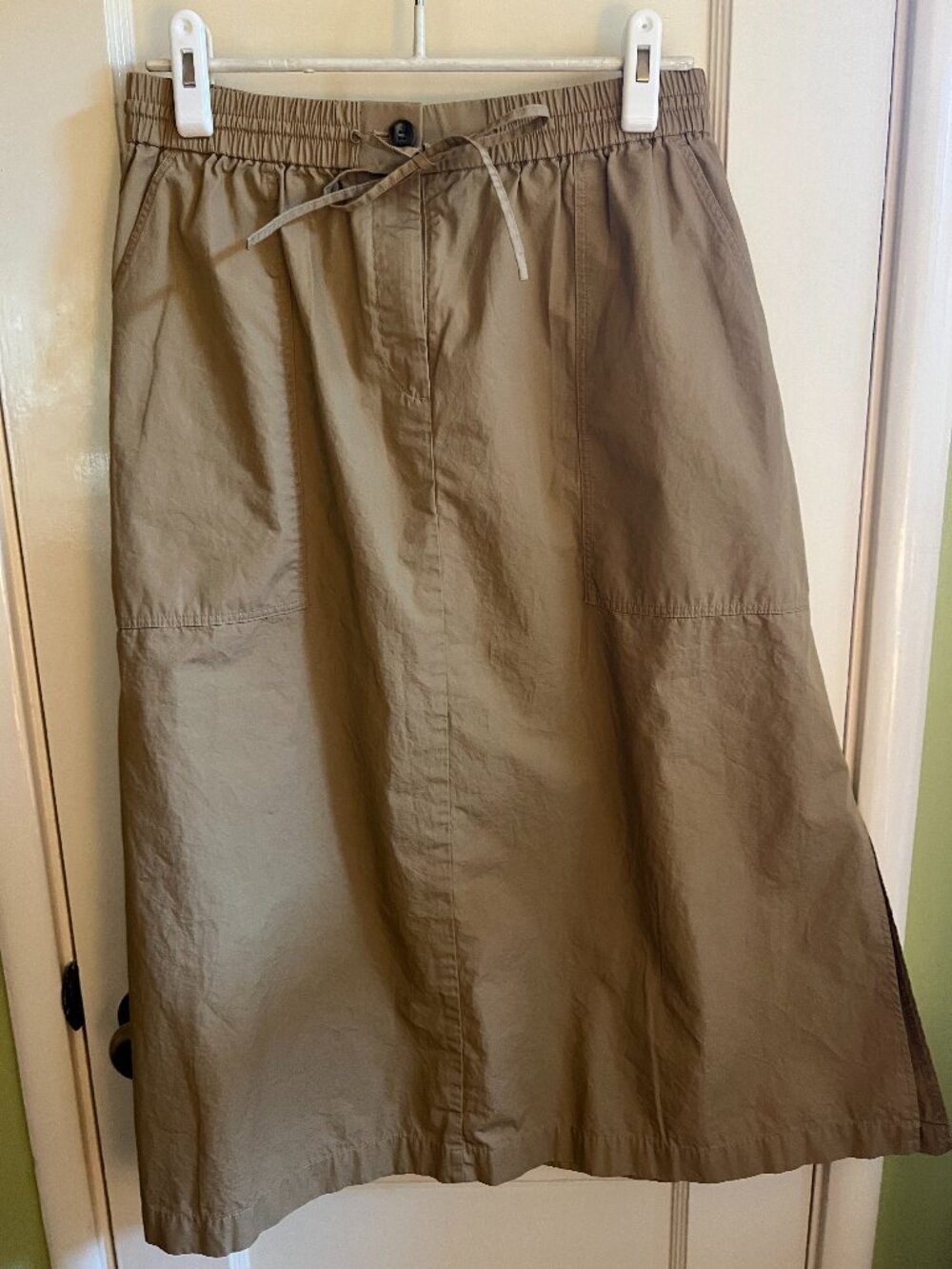Uniqlo Khaki Midi Skirt -Womens Size Large